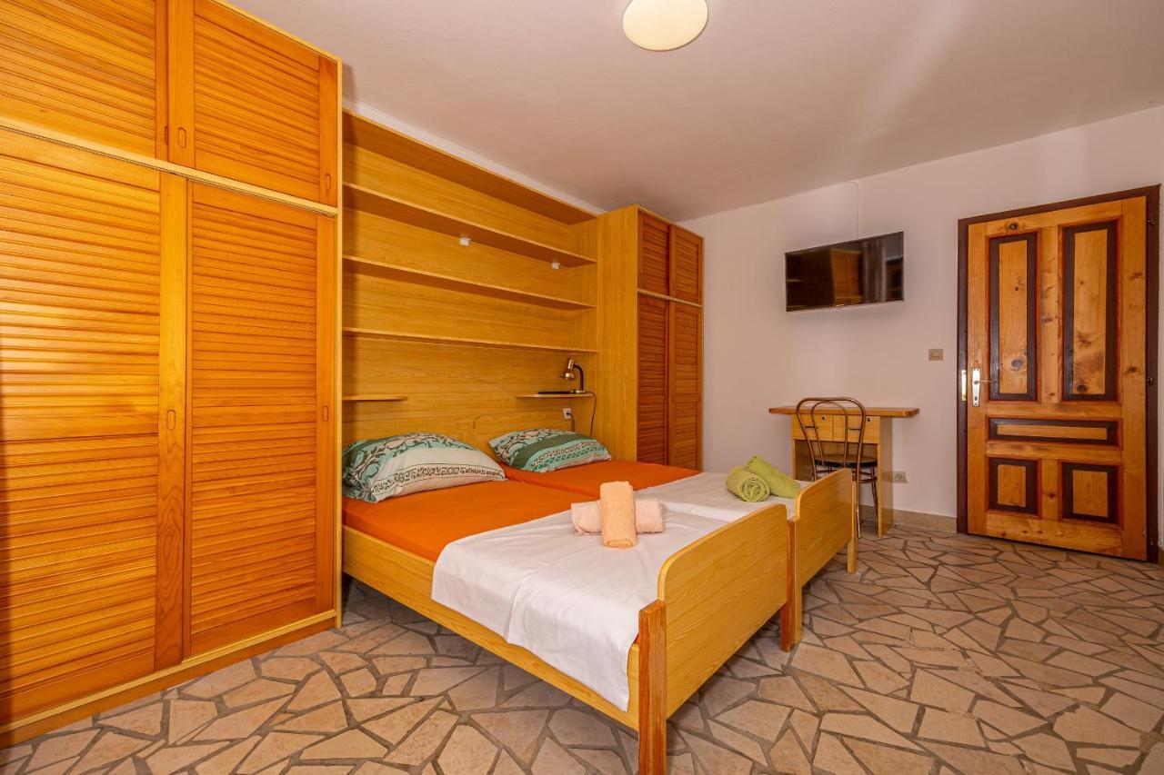 קריקווניצה Apartments Francoise מראה חיצוני תמונה