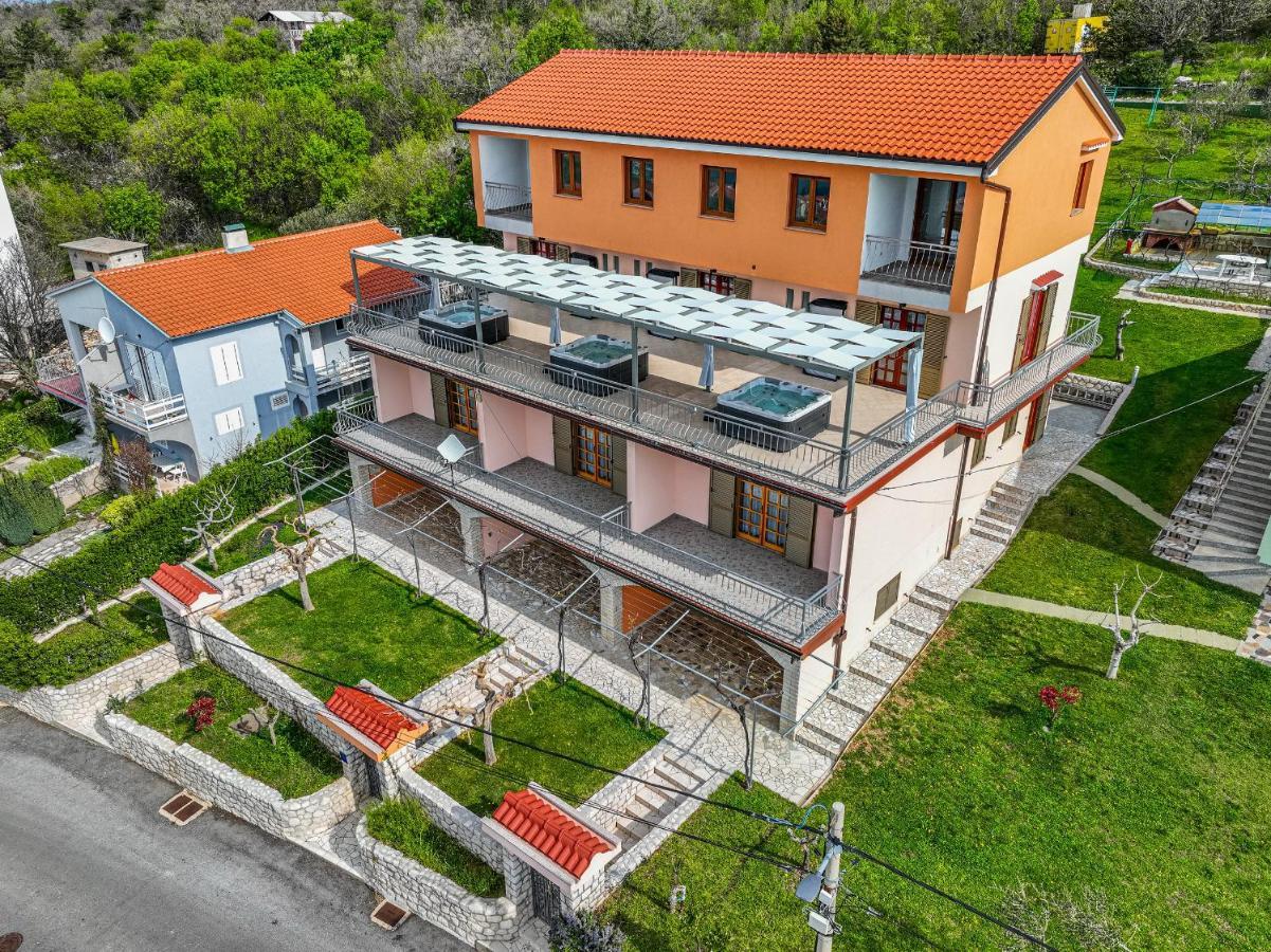 קריקווניצה Apartments Francoise מראה חיצוני תמונה
