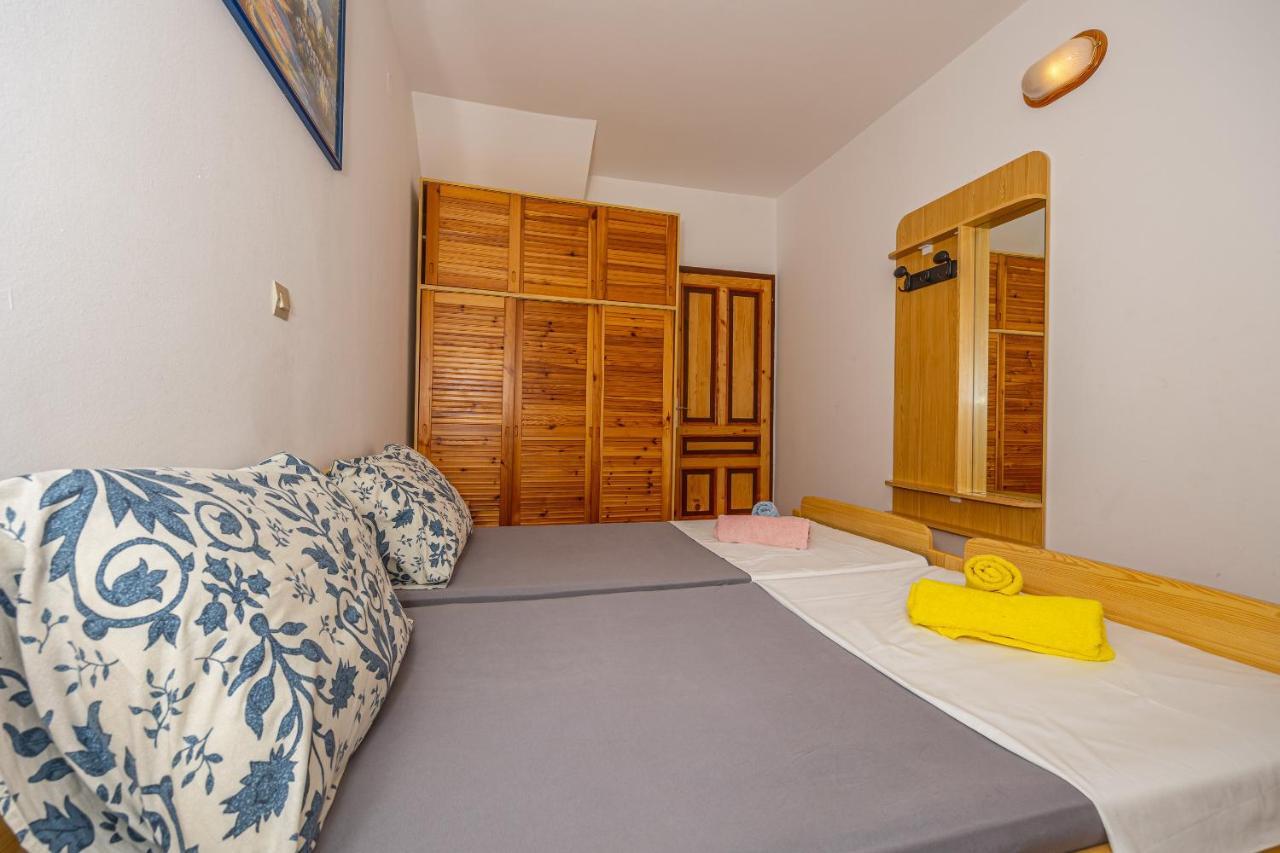 קריקווניצה Apartments Francoise מראה חיצוני תמונה