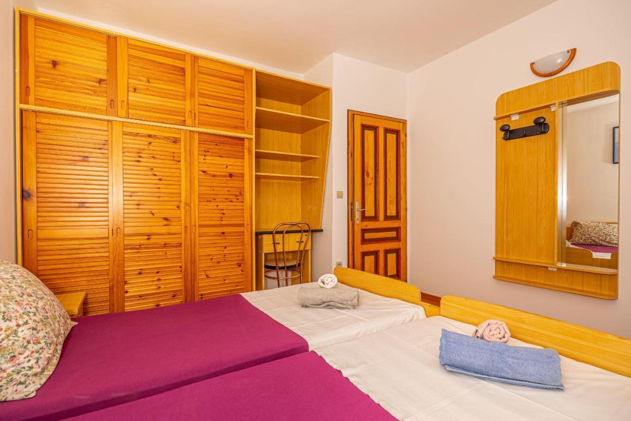 קריקווניצה Apartments Francoise מראה חיצוני תמונה