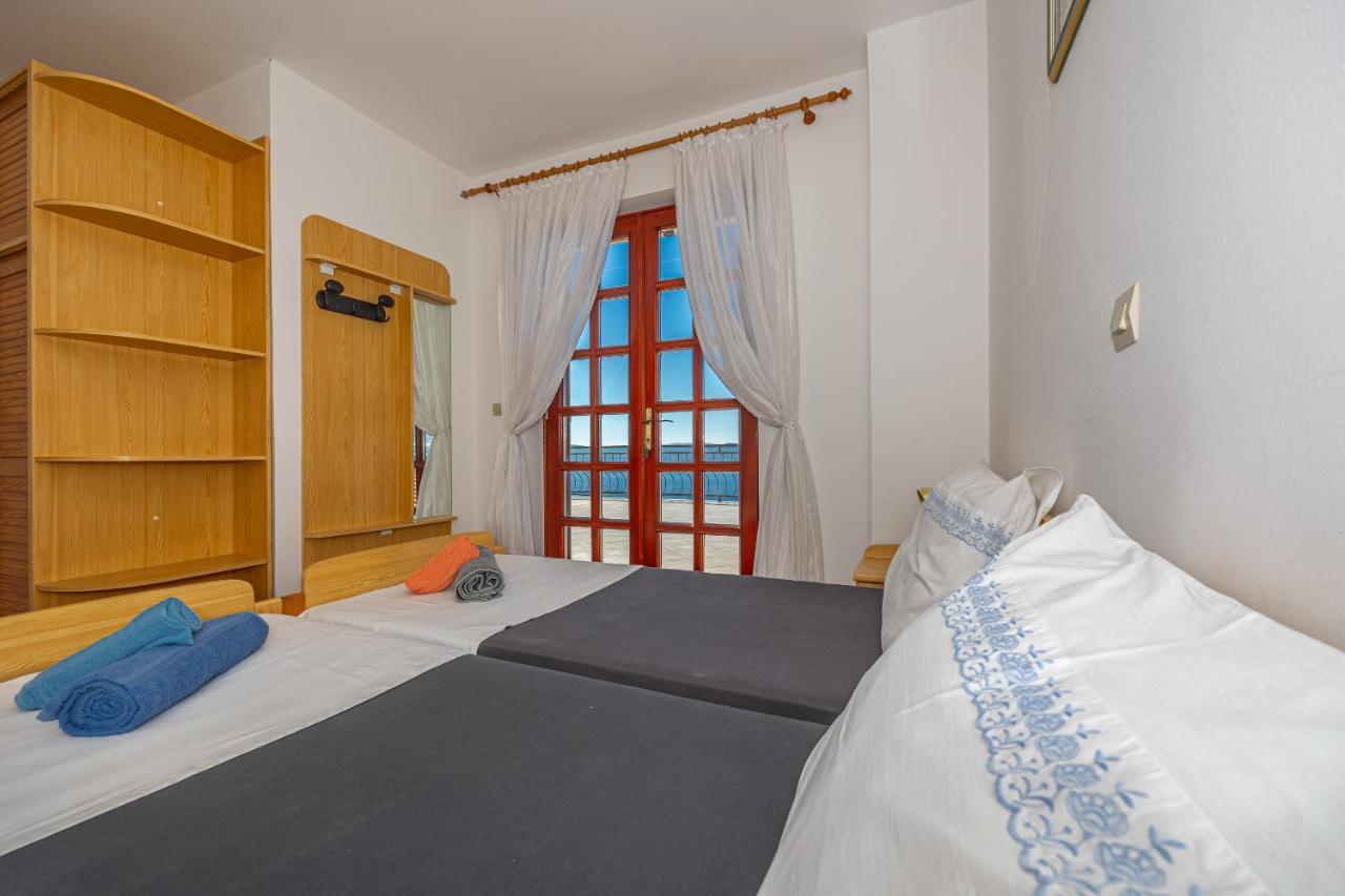 קריקווניצה Apartments Francoise מראה חיצוני תמונה