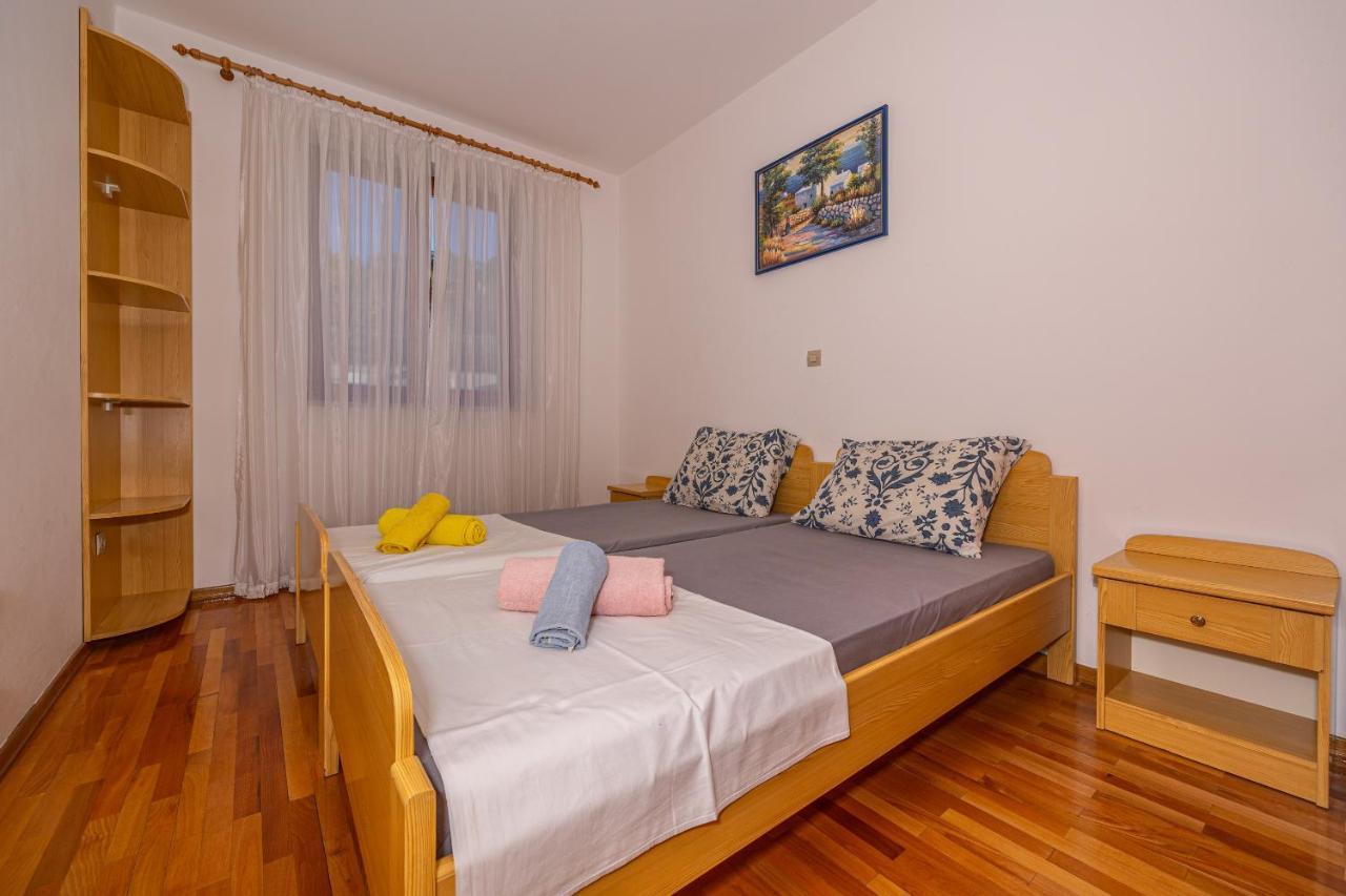 קריקווניצה Apartments Francoise מראה חיצוני תמונה