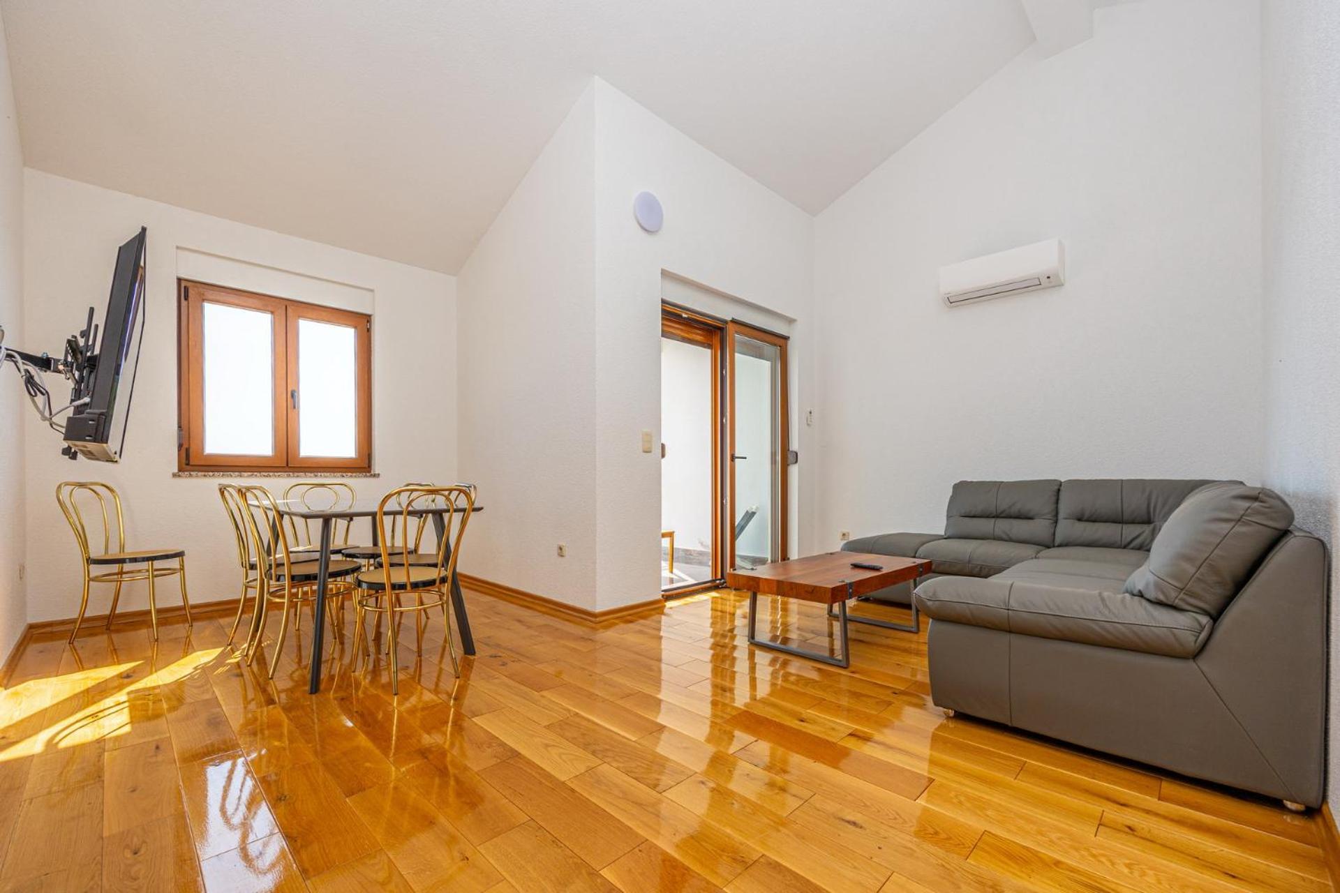 קריקווניצה Apartments Francoise מראה חיצוני תמונה